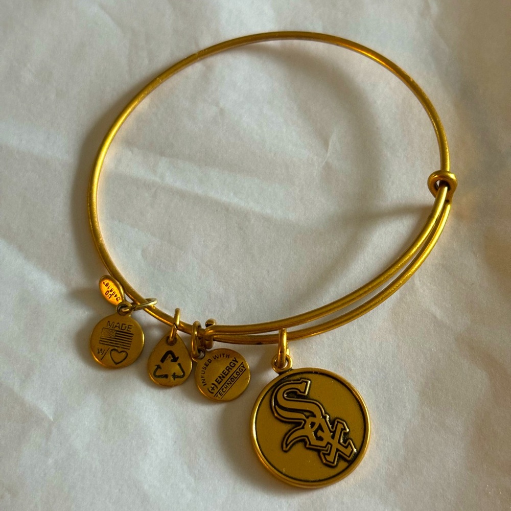 Alex and Ani | Chicago White Sox Bangle | golds